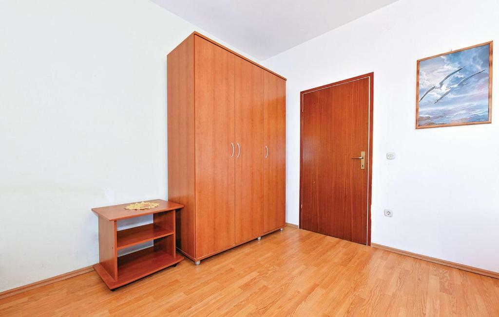 Отель Apartman Palme Шибеник Экстерьер фото