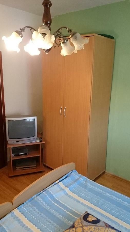 Отель Apartman Palme Шибеник Экстерьер фото